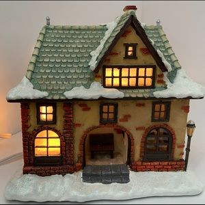 HAWTHORNE VILLAGE-CHOO CHOO TRAIN STATION